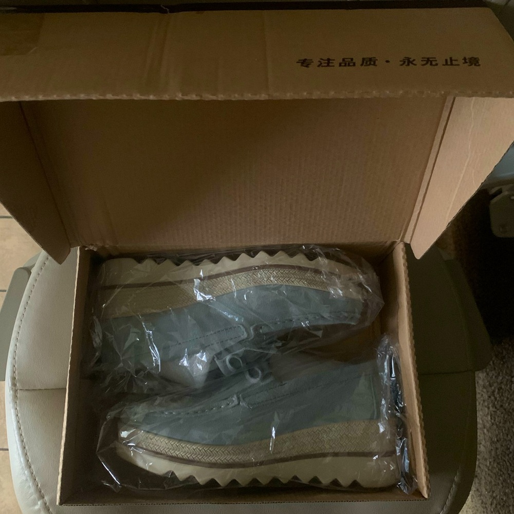 Super Comfortable Platform Shoes - image 3